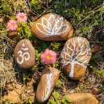 hand painted rocks